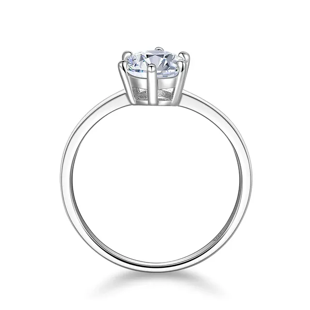 1 Carat Moissanite Ring