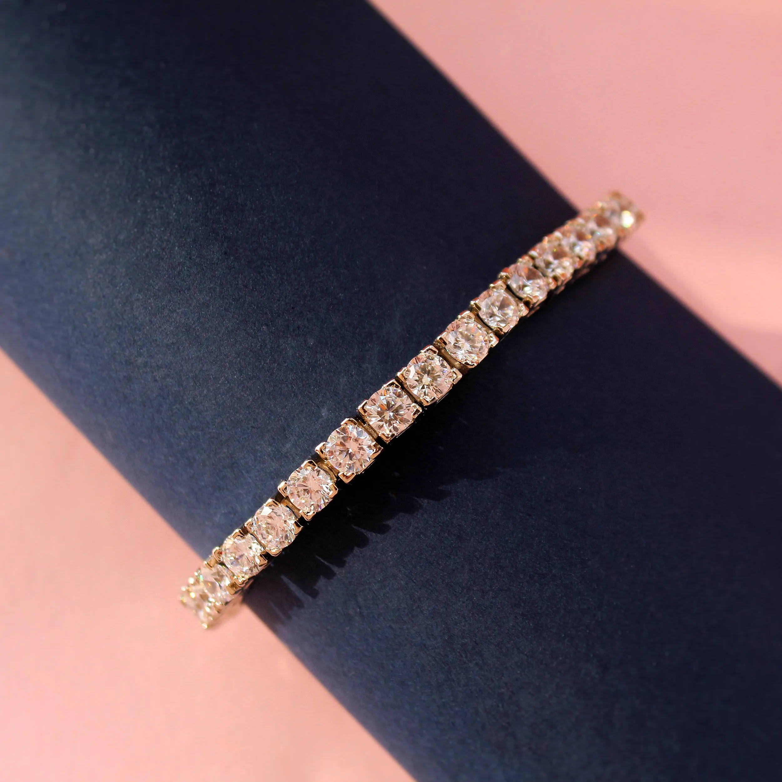 Bracelet in Cubic Zircons