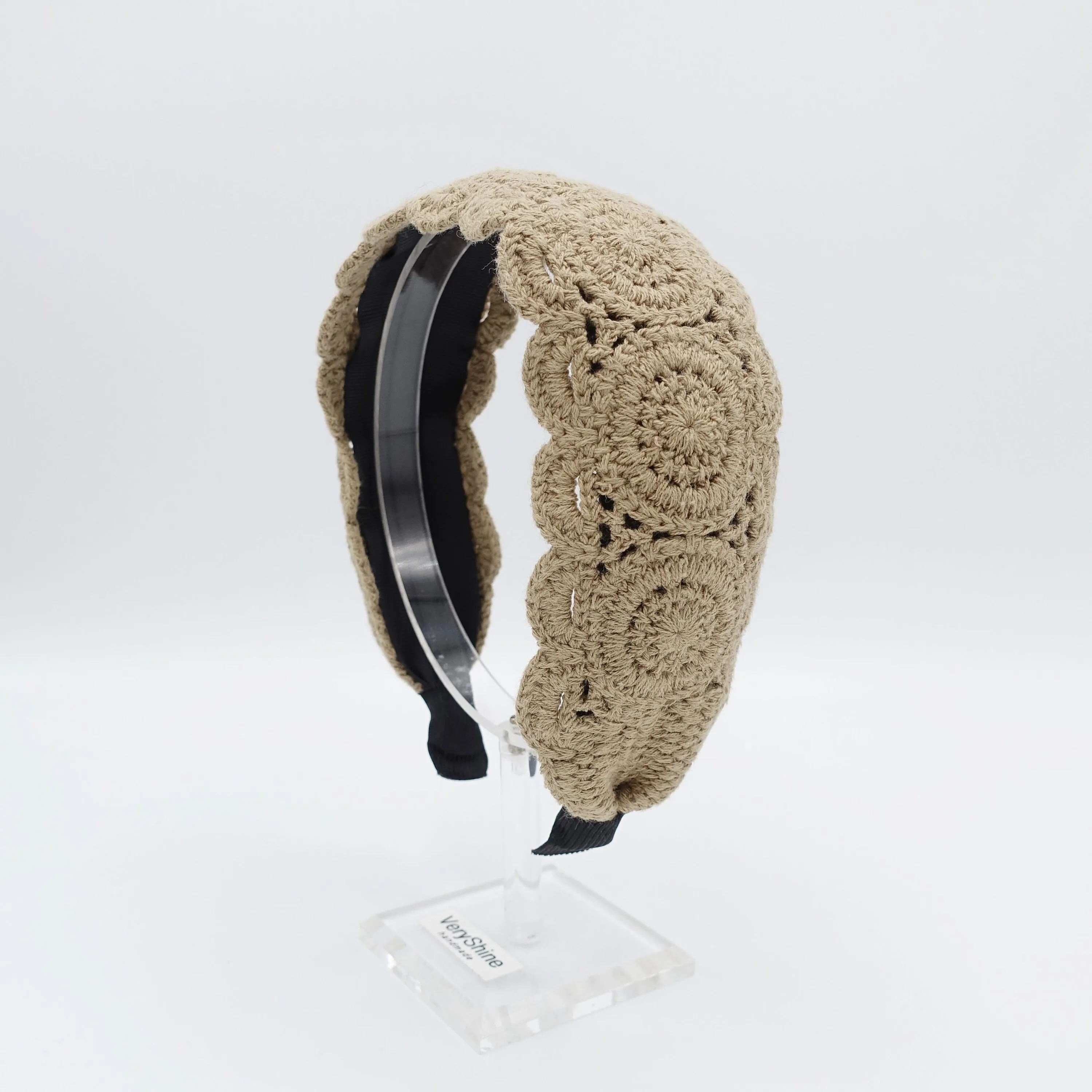 crochet circle pattern headband for women