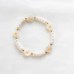 Daisy Pearl Bracelet