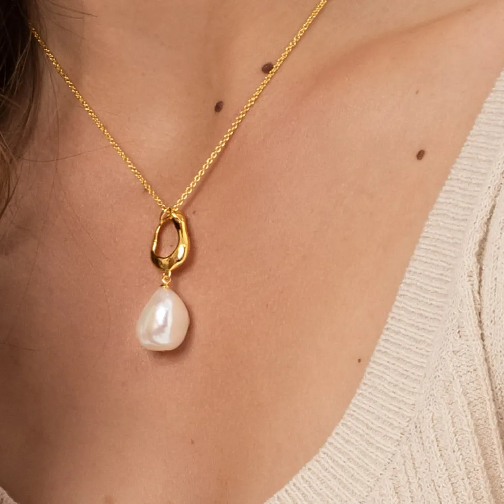 Jersey Pearl Baroque Oval Drop Pendant 1871180