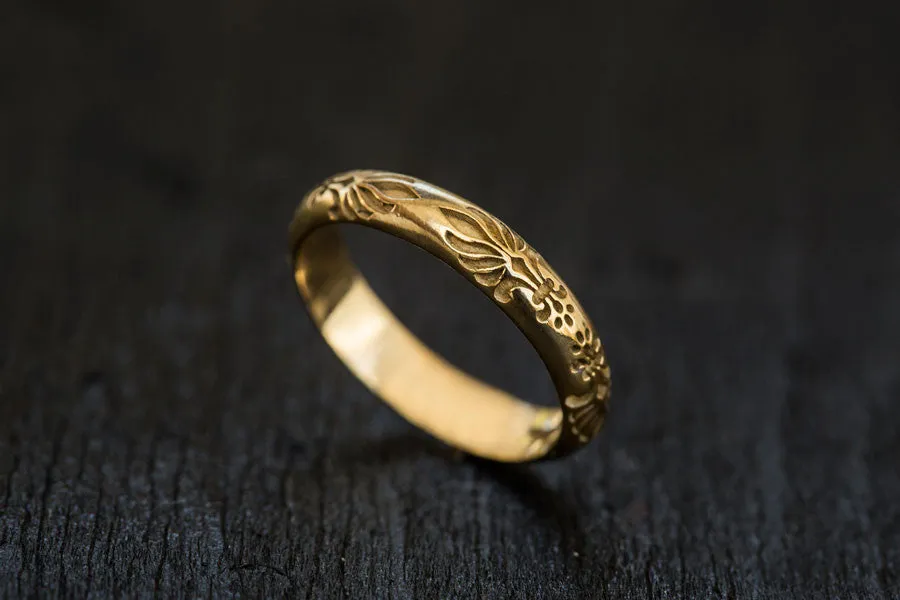 Queen Marie Vintage Style Wedding Ring