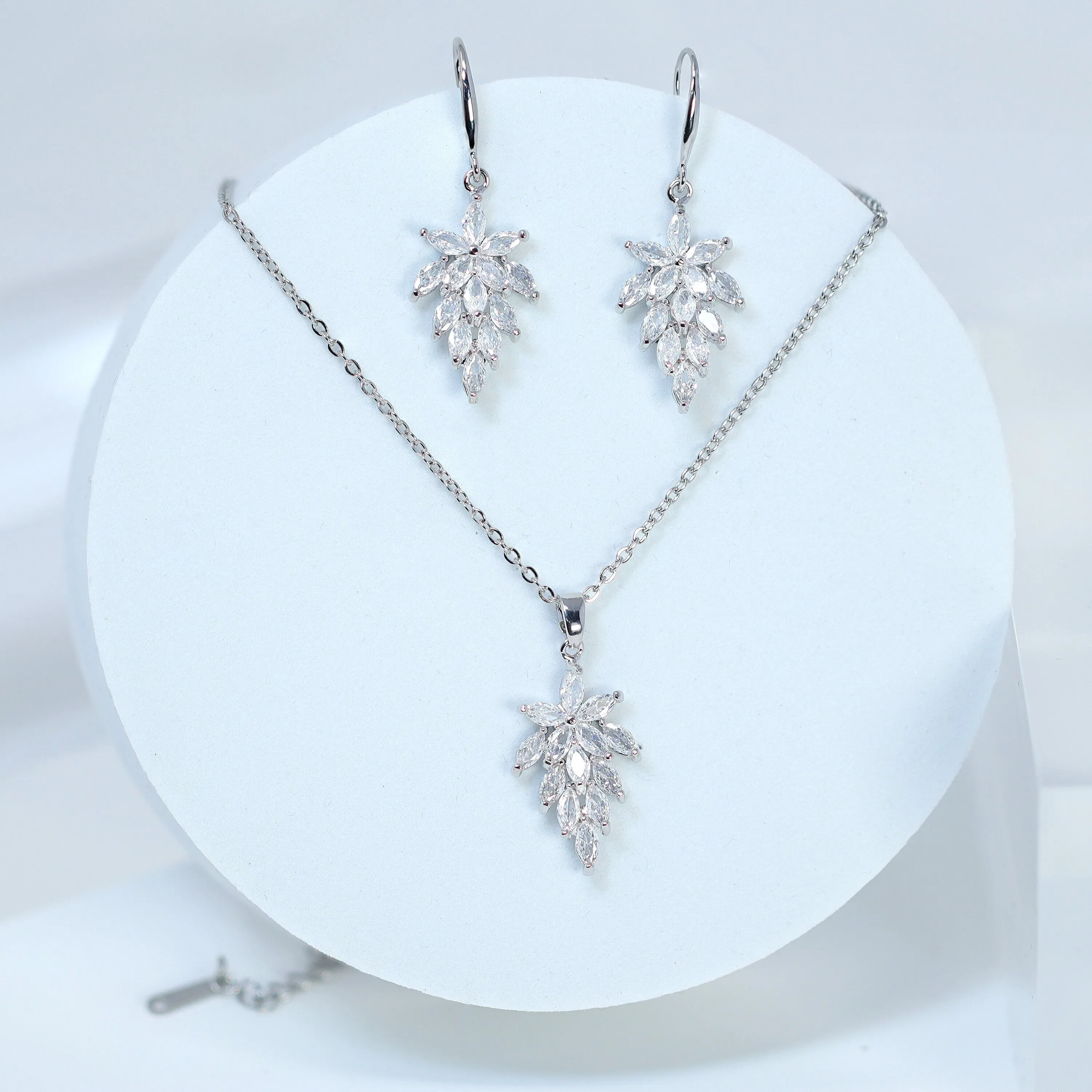 Swarovski Crystal Dainty Bunch Of Leaves Drop Necklace Set , Bridal Jewelry, Bridal Earrings, Statement Earrings Cz, Necklace Set