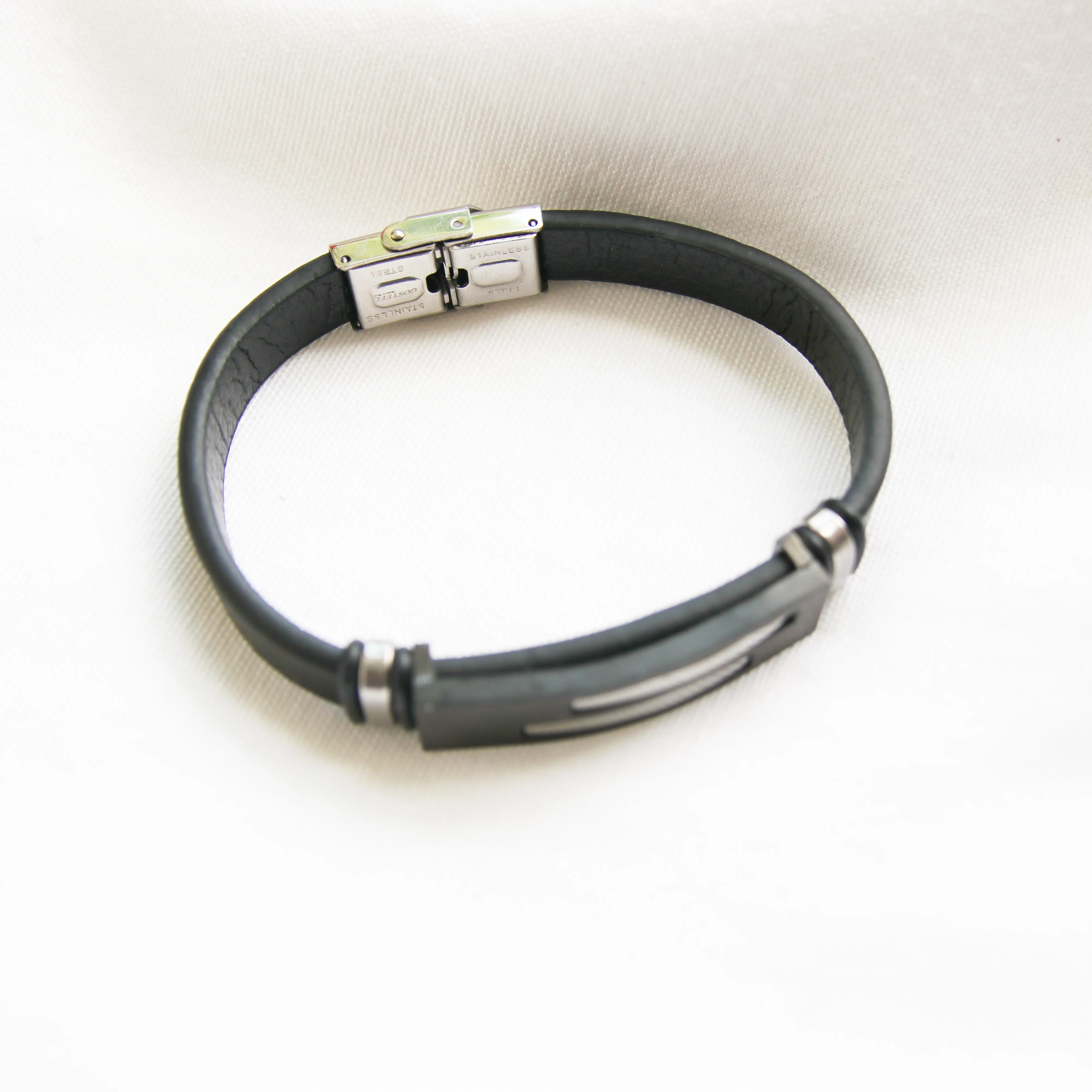 Two-Accented Line Silver Bar Black Leather Bracelet