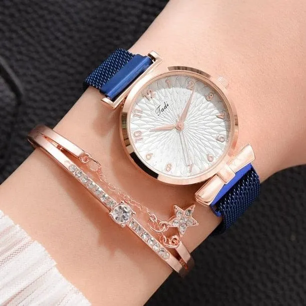 Women's Luxury Magnetic Quartz Bracelet Watch